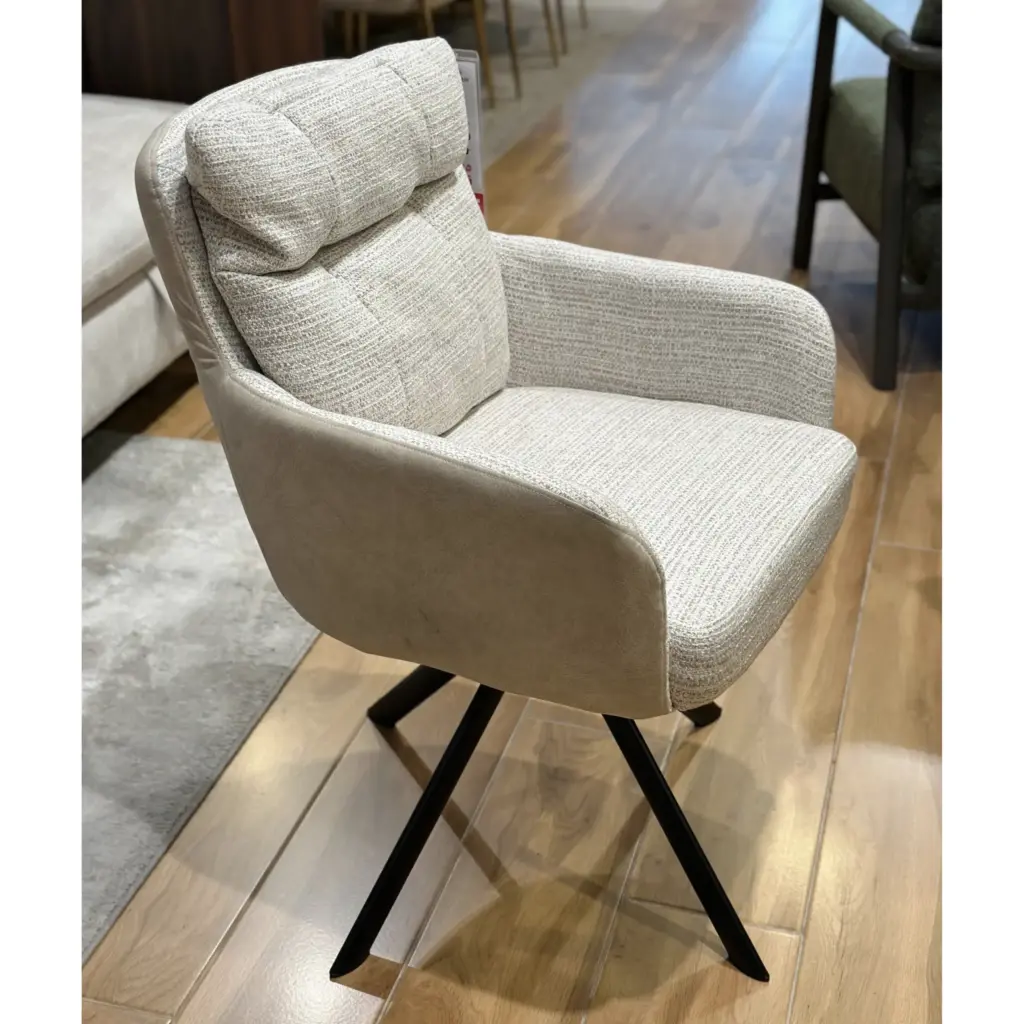 Espetus Beige United Furniture