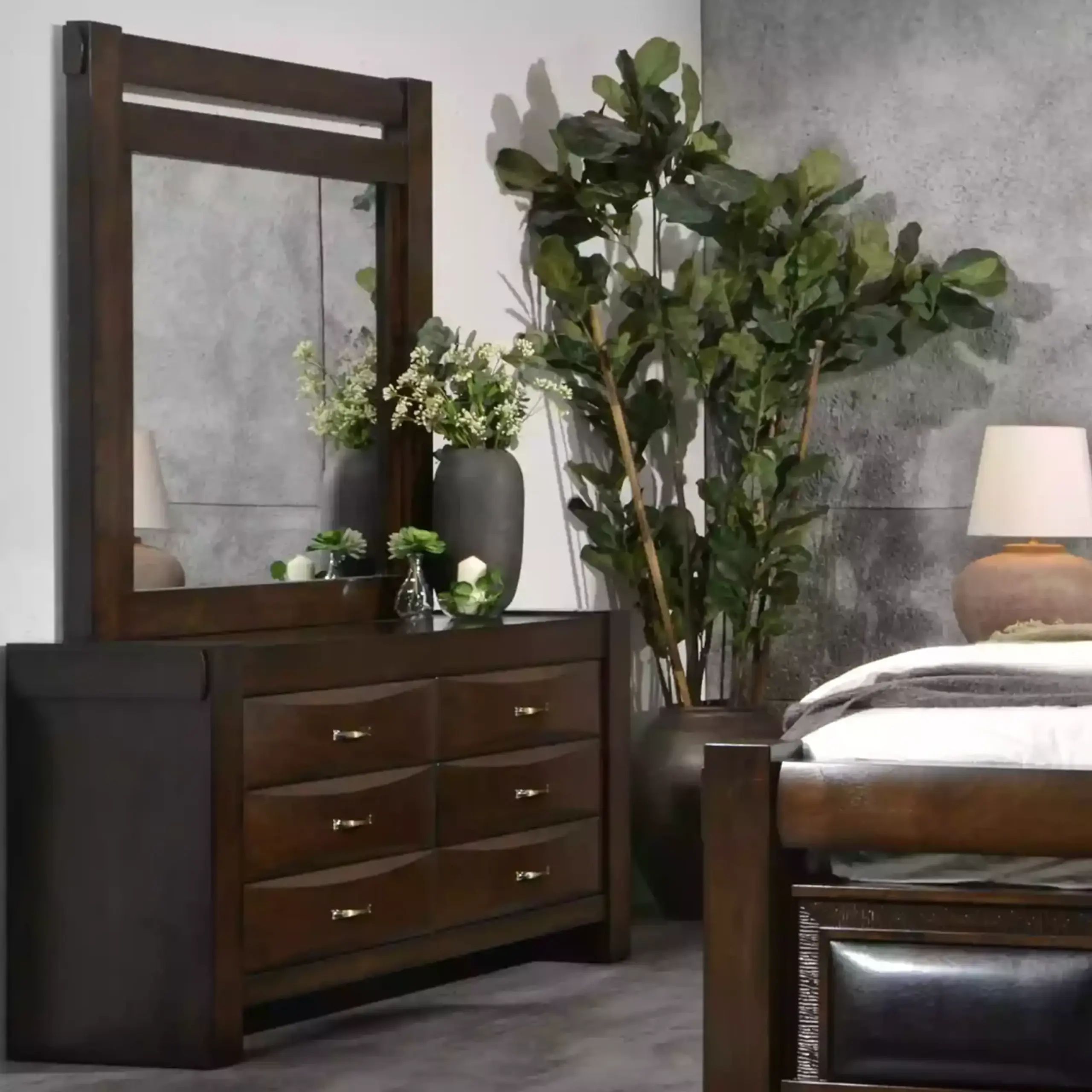 Fostoria Dresser 1 United Furniture