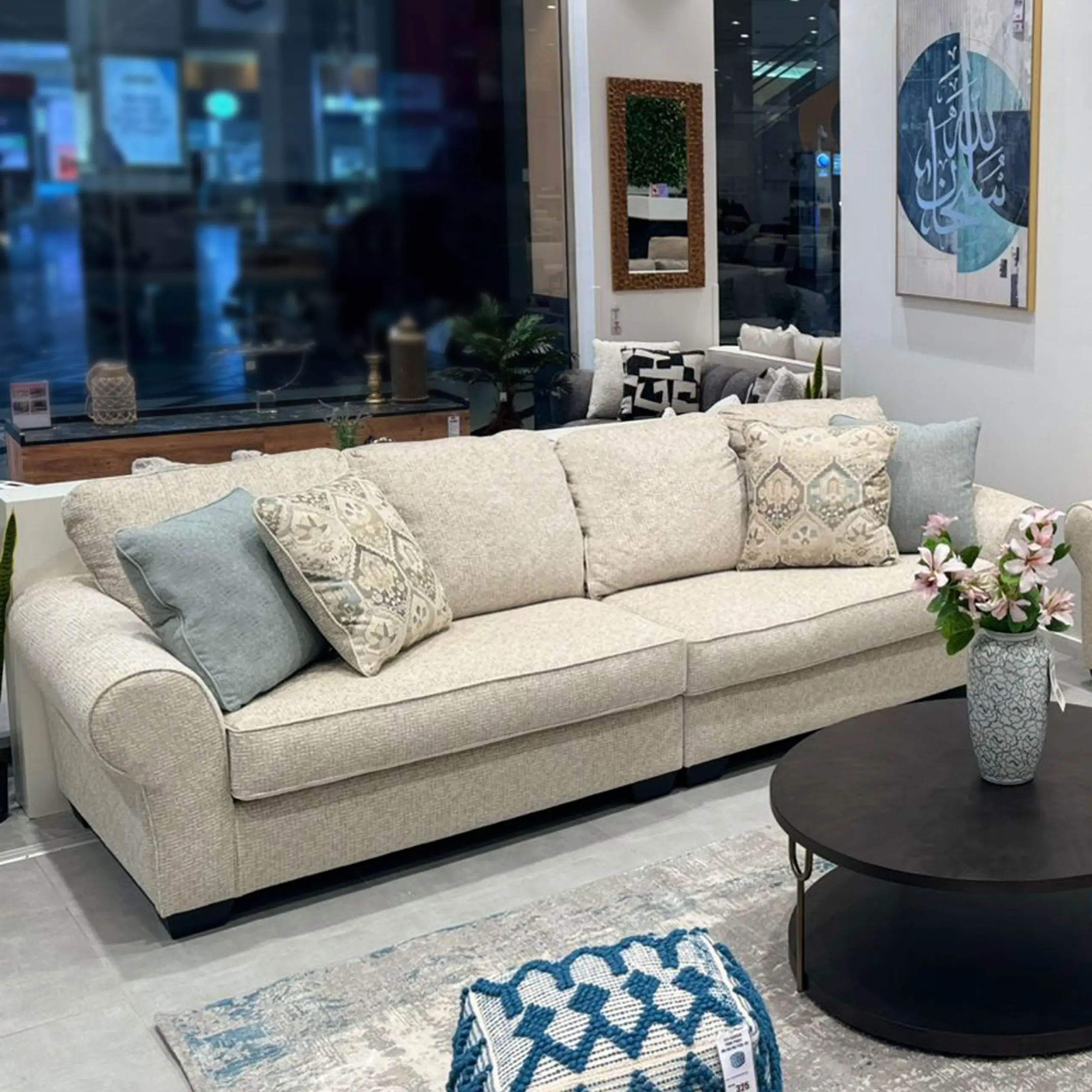 Monumental 4seater United Furniture