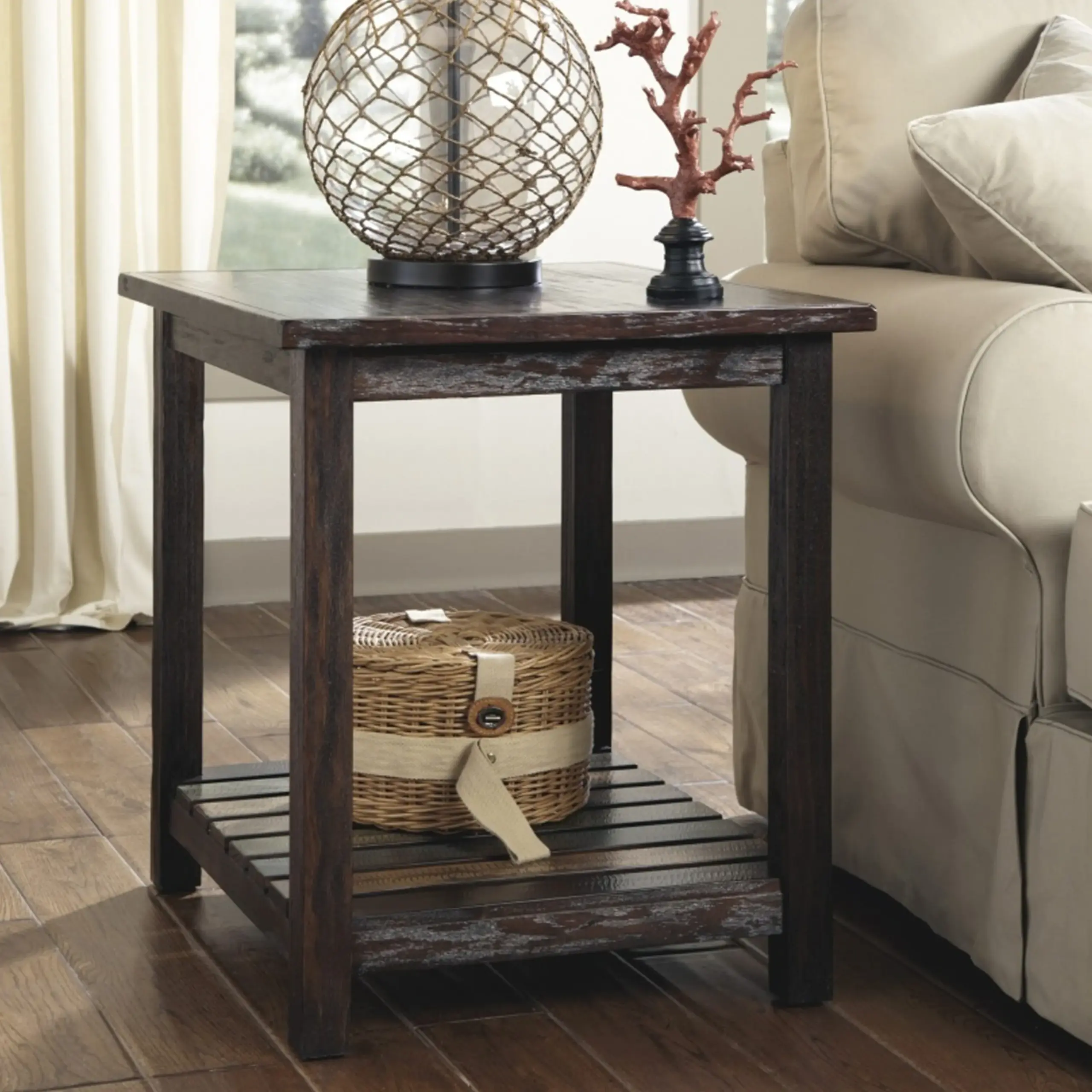 Mestler End Table United Furniture