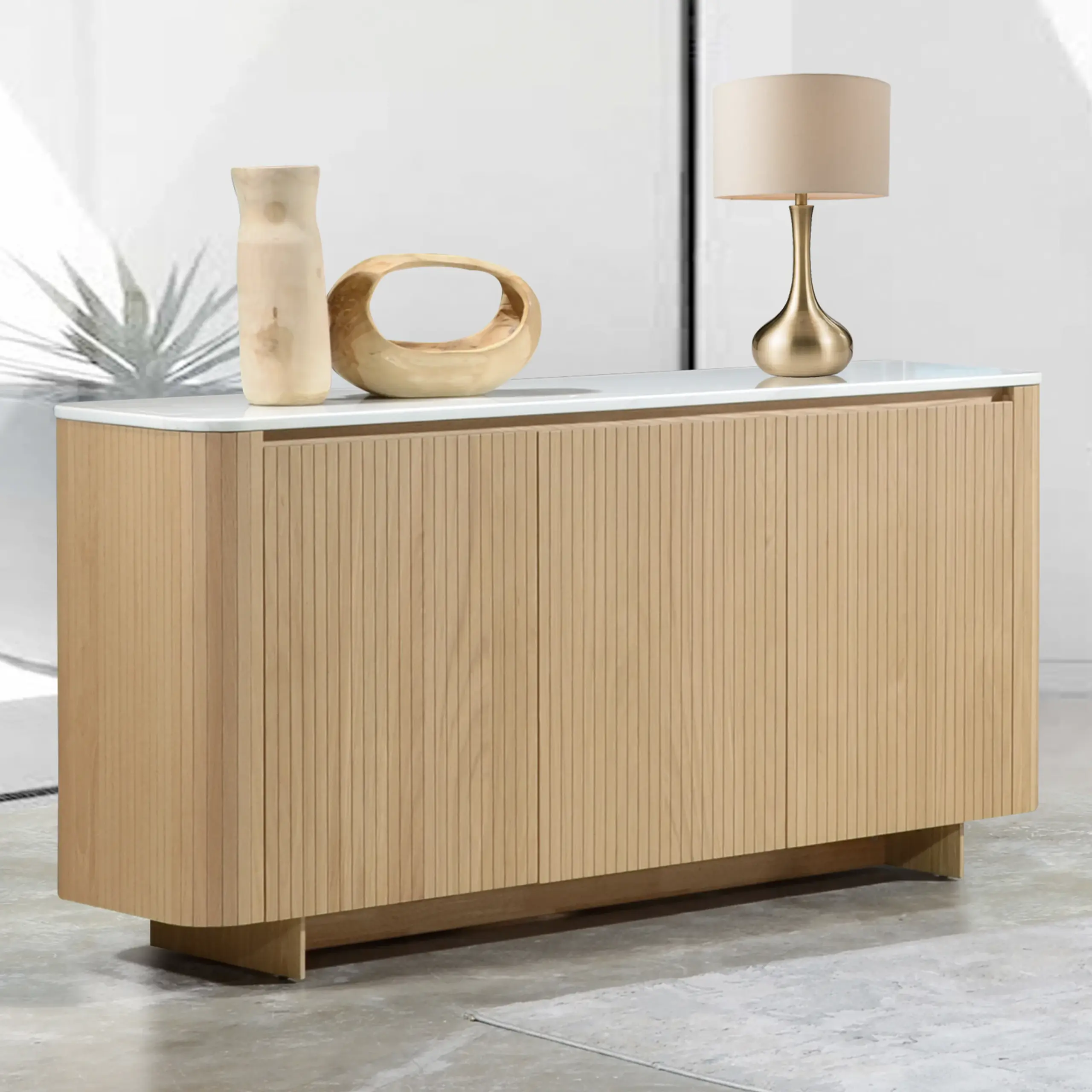 Huggo Buffet United Furniture