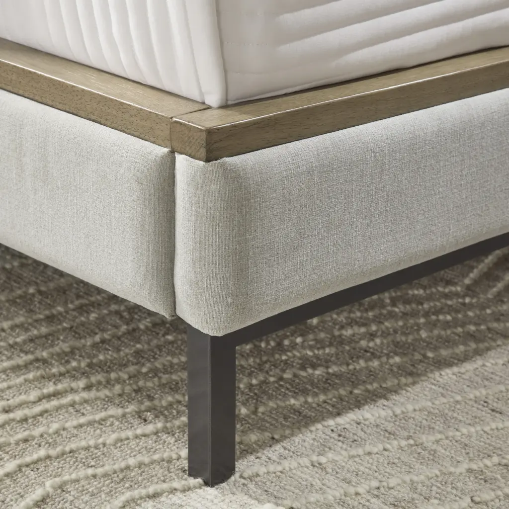 Tomtyn Bed 6 United Furniture