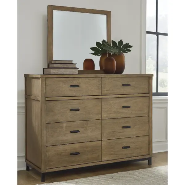 Tomtyn Dresser with Mirror