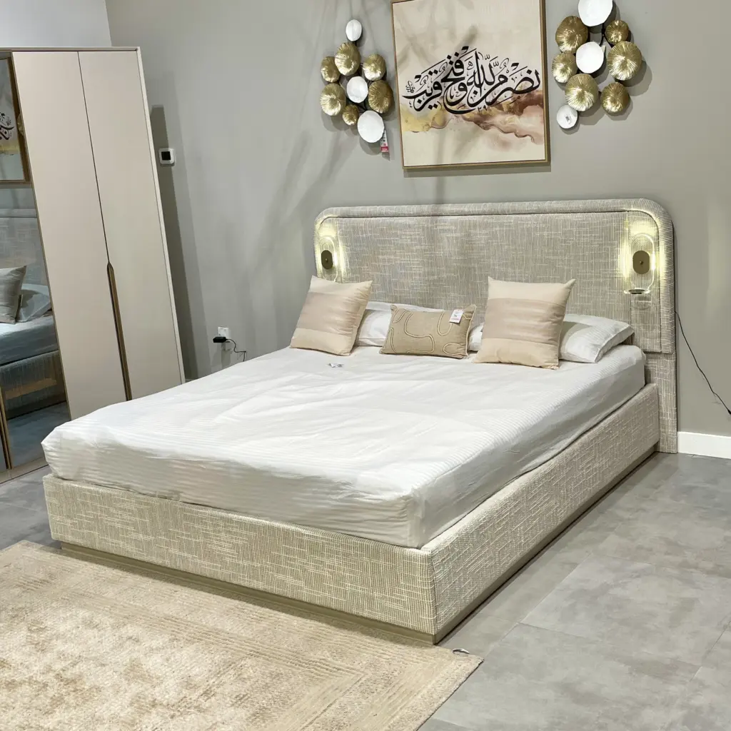 Velar King Bed Dis United Furniture
