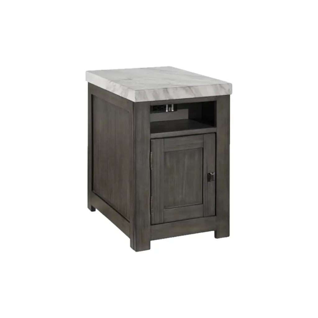 Vineburg End Table Oe United Furniture