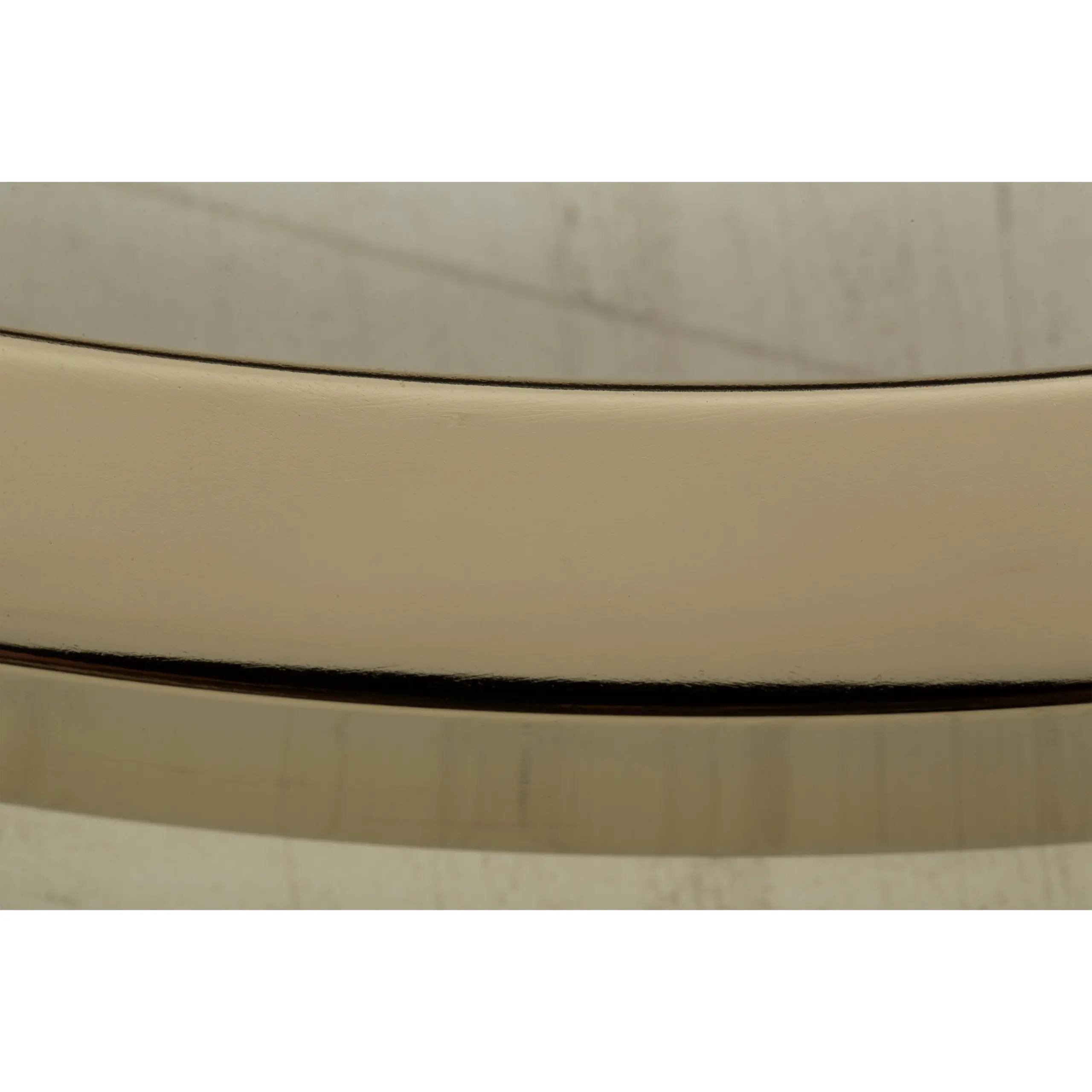 Crimonti Table Swatch United Furniture
